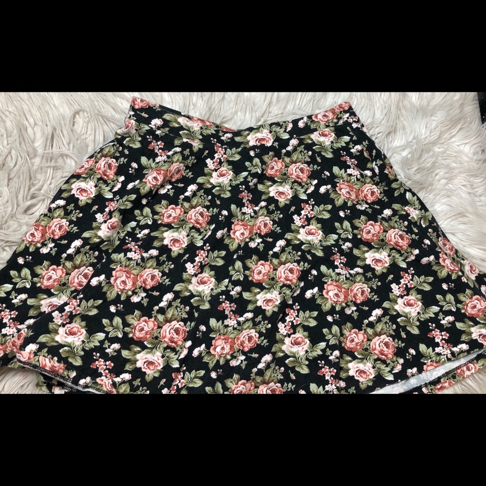 Floral forever 21 skirt